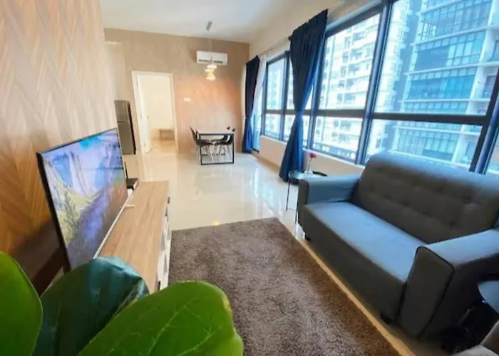 Stylish Klcc 2 Bedroom Apartment