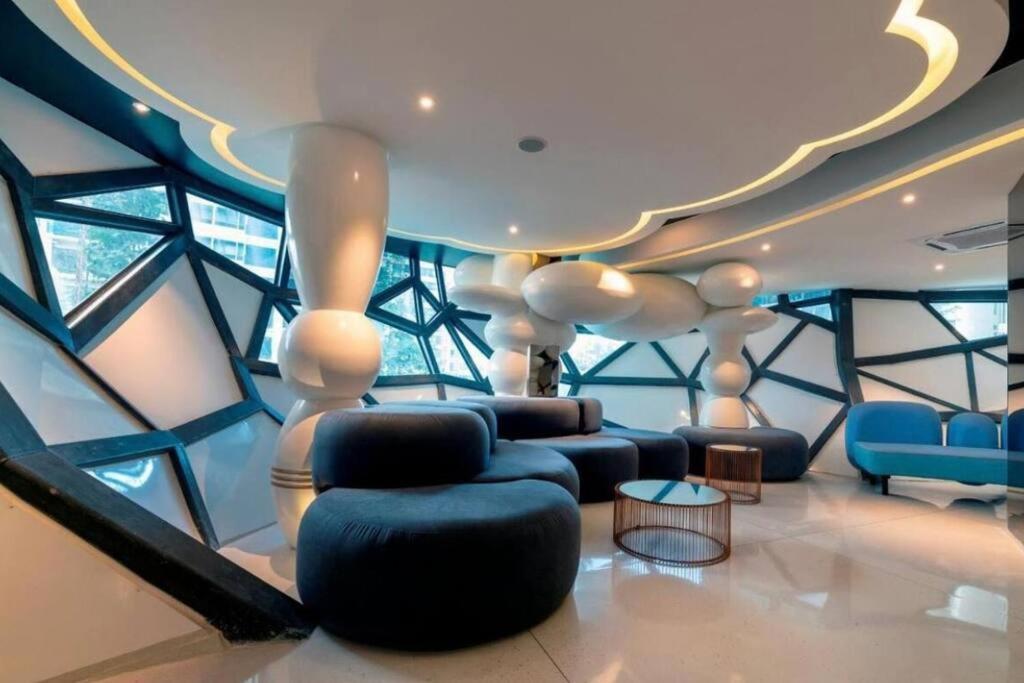 Stylish Klcc 2 Bedroom *